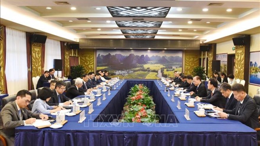 Foreign Minister Bui Thanh Son visits China's Guangxi province